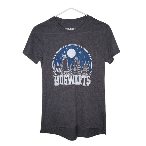 Harry Potter Hogwarts Women's T-shirt, Gray Short Sleeve Teeshirt Size Small - Picture 1 of 6